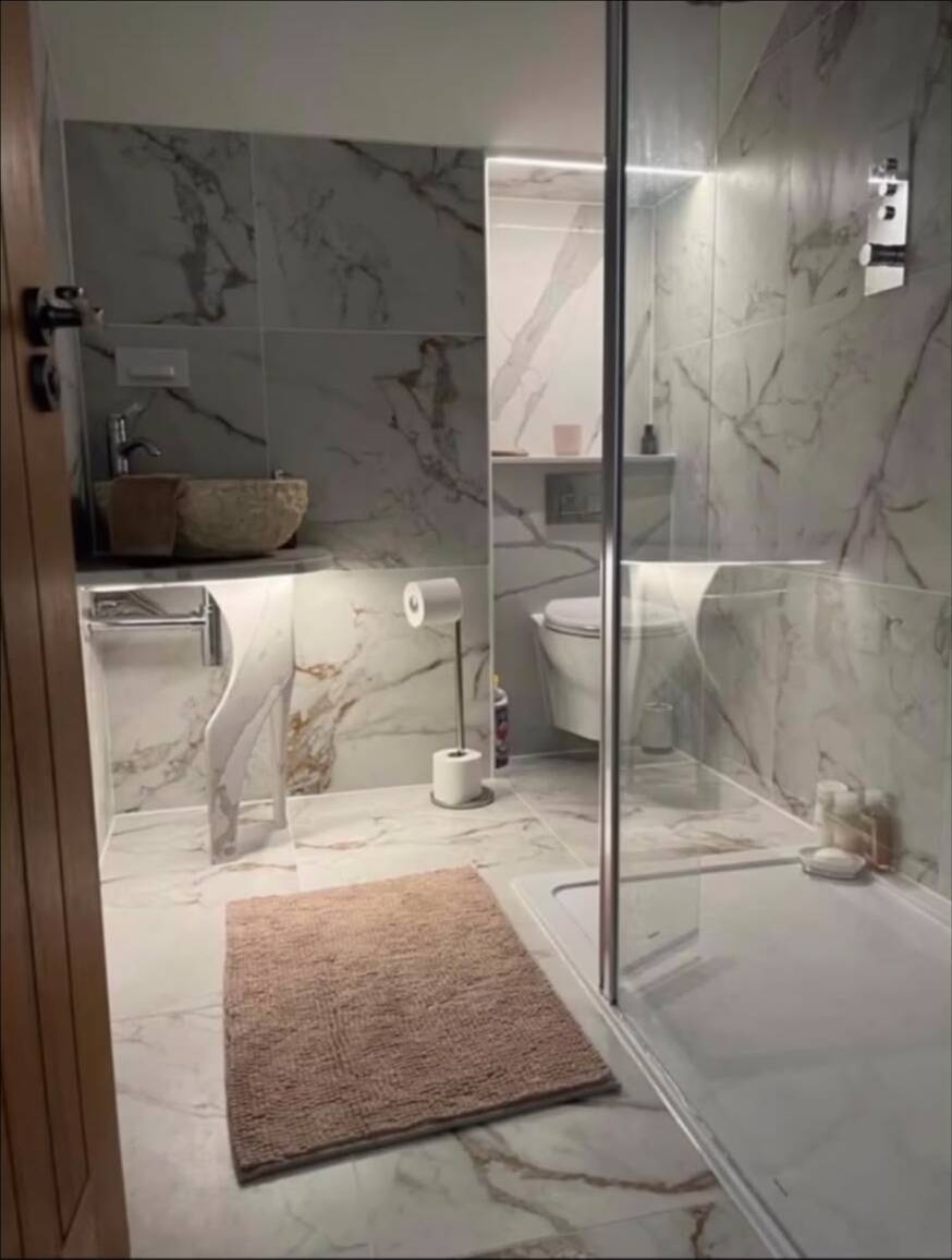 Bathrooms project by Barnett's Bespoke — completed
